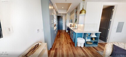 98 S River Dr, Unit S2 in Tempe, AZ - Building Photo - Building Photo