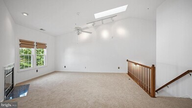 14226 Jib St, Unit 31 in Laurel, MD - Foto de edificio - Building Photo