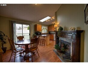 17919 NW Cambray St in Beaverton, OR - Building Photo - Building Photo