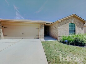 6219 Still Meadow in San Antonio, TX - Building Photo
