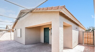 39922 N Calabria St in San Tan Valley, AZ - Foto de edificio - Building Photo