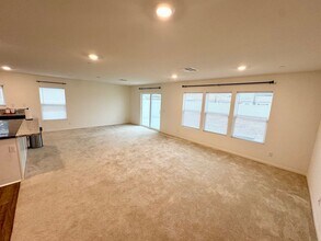 2061 E Donatello St in Lancaster, CA - Building Photo - Building Photo