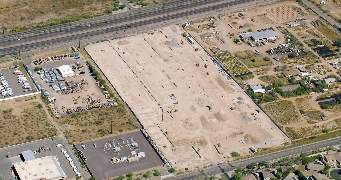 Avilla Vista Norte in Phoenix, AZ - Building Photo