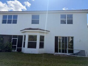 9345 Madewood Ct in Royal Palm Beach, FL - Building Photo - Building Photo