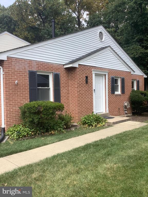 15114 Laurel Oaks Ln in Laurel, MD - Building Photo - Building Photo