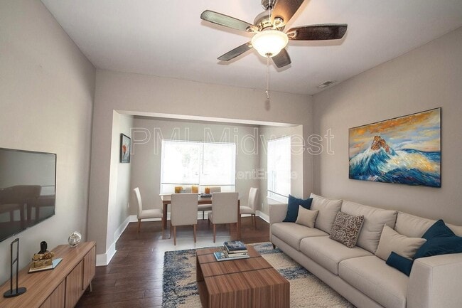 2029 N College Ave in Indianapolis, IN - Foto de edificio - Building Photo