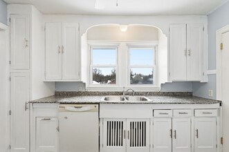 3611 N Washburn Ave in Minneapolis, MN - Foto de edificio - Building Photo