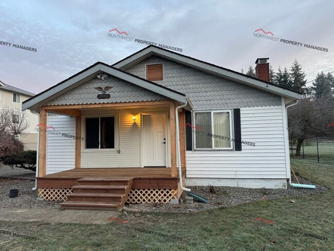 property at 3003 Mt Vista Rd