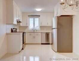 54 Oak St in Middletown, CT - Building Photo