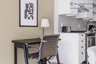 3 Tingey Sq SE in Washington, DC - Building Photo - Building Photo