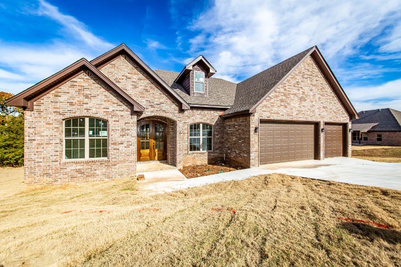17304 Hollow Pine Dr in North Little Rock, AR - Building Photo