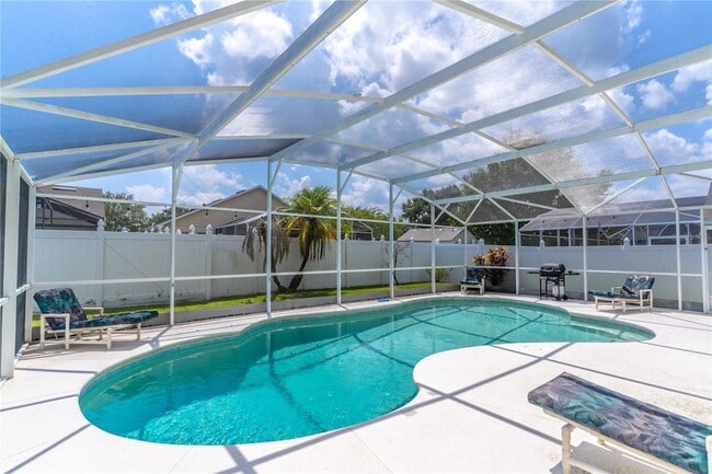 663 Eagle Pointe S in Kissimmee, FL - Foto de edificio - Building Photo