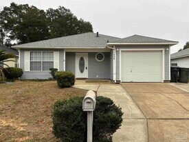 1524 Galvin Ave in Pensacola, FL - Building Photo