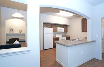 Freedom Hills Ranch in San Antonio, TX - Foto de edificio - Interior Photo