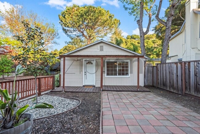 property at 228 Los Gatos Blvd