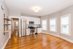 127 Hudson St, Unit 2 Apartamentos