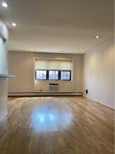 84-24 98th St in Queens, NY - Building Photo - Building Photo