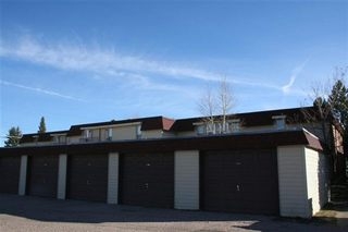 5402 Weaver Rd in Cheyenne, WY - Foto de edificio - Building Photo