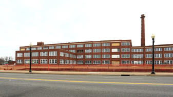 219 E Maple St in North Canton, OH - Building Photo