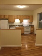 120 Berkshire St, Unit 5T in Cambridge, MA - Building Photo - Building Photo