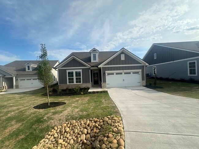property at 1541 Lake Dr