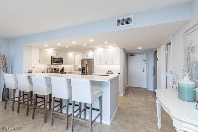 11030 Gulf Shore Dr
