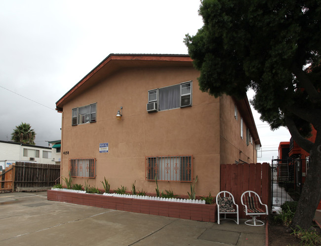 4158 Iowa St in San Diego, CA - Foto de edificio - Building Photo