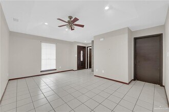 19 S 41st St in McAllen, TX - Building Photo - Building Photo