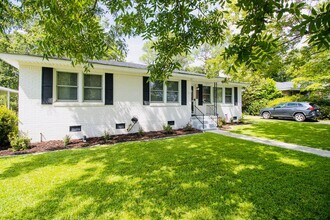 1508 Hollyberry Ln in West Columbia, SC - Building Photo - Building Photo