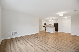 Willow Manor at Cabin Branch (Senior 62+) in Clarksburg, MD - Building Photo - Building Photo