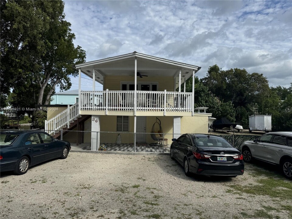 36 N Marlin Ave in Key Largo, FL - Building Photo