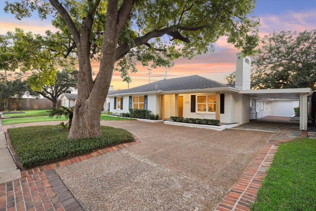 3518 Suffolk Dr in Houston, TX - Building Photo - Building Photo