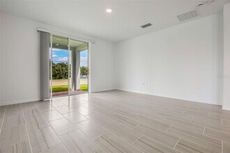 3661 Portsmouth Ln in Haines City, FL - Building Photo - Building Photo