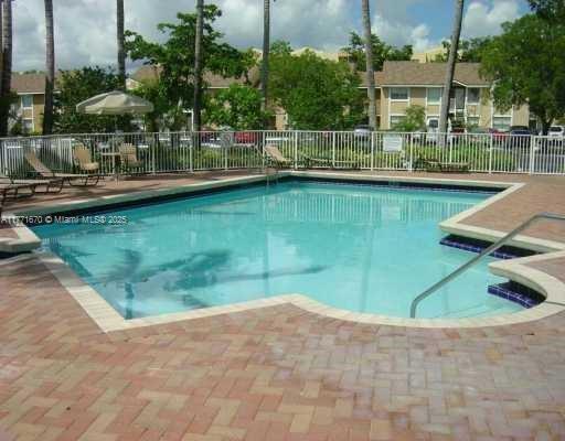 2201 SW 80th Ter in Miramar, FL - Building Photo - Building Photo