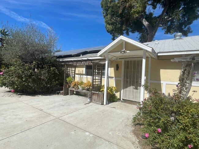 13012 McKinley Ave, Unit 3