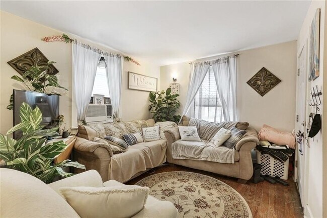 522 Aurora Ave in Metairie, LA - Building Photo - Building Photo