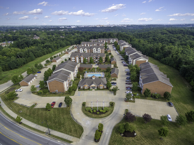 Deer Valley Apartments in Columbia, MO - Foto de edificio - Building Photo