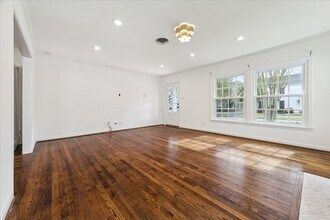 2820 Rice Boulevard in Houston, TX - Building Photo - Building Photo