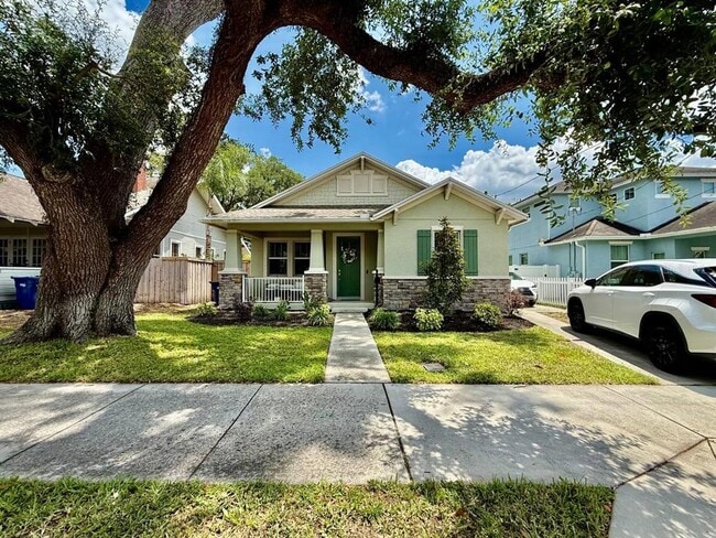 property at 3509 N Tampa St