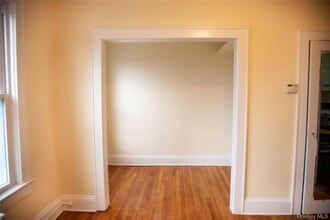 17A Park Ln S in Hempstead, NY - Building Photo - Building Photo