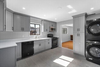 88 Horton St in Stamford, CT - Building Photo - Building Photo