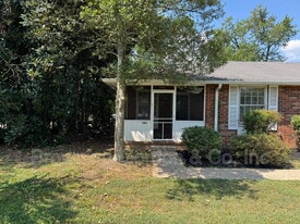 118 Lincoln Ct in Nashville, TN - Building Photo