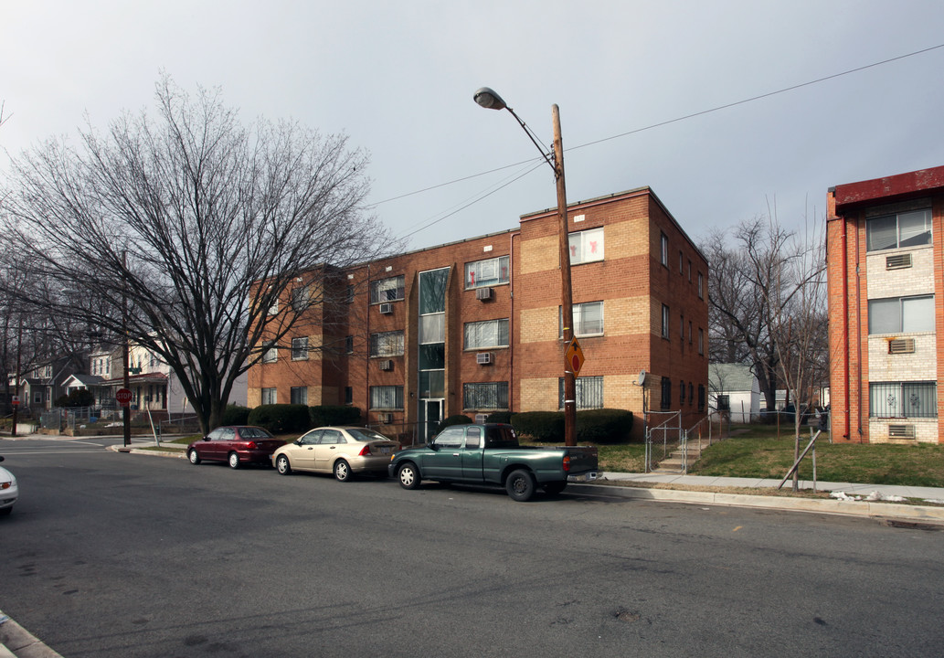 Marys Center in Washington, DC - Building Photo