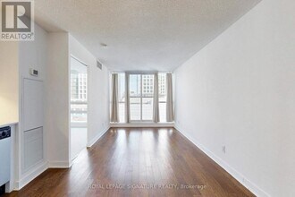 320 Richmond St E in Toronto, ON - Building Photo - Building Photo