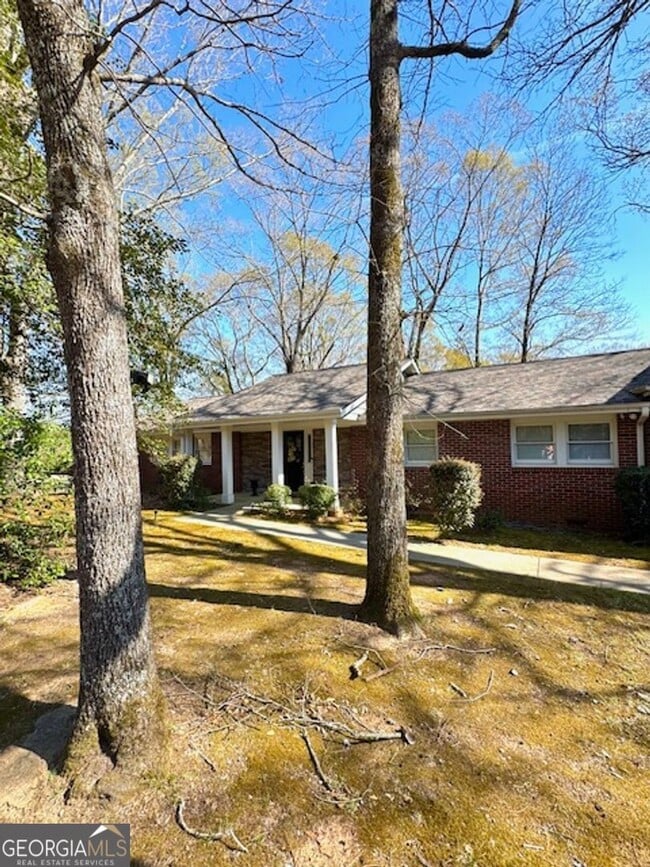 1380 Chestnut Hill Rd in Athens, GA - Building Photo - Building Photo