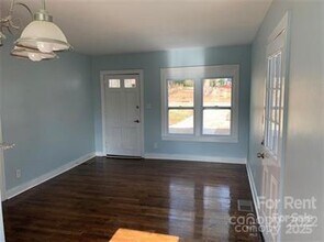 523 Franklin Ave in Charlotte, NC - Building Photo - Building Photo