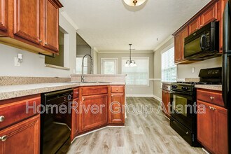 220 Creekside Cir in Hampton, GA - Building Photo - Building Photo