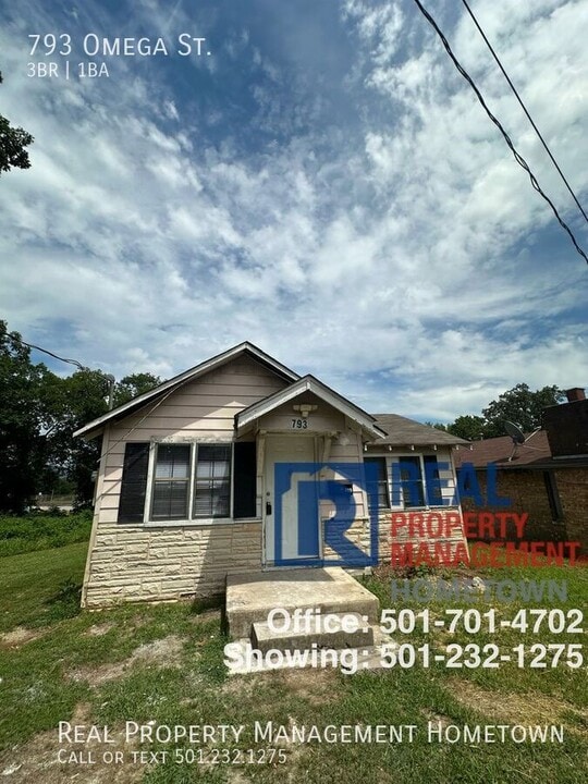 793 Omega St in Hot Springs, AR - Building Photo