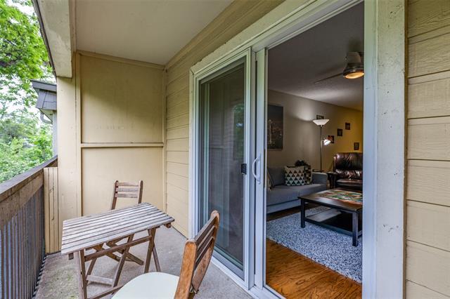 4845 Cedar Springs Rd in Dallas, TX - Building Photo - Building Photo
