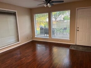 6918 La Manga Dr in Dallas, TX - Building Photo - Building Photo